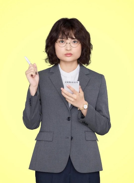 【家庭乱伦】表哥又出去打工了，在温泉会所的梳妆镜前按住嫂子,爆插她的白皙大屁股 - Tube53